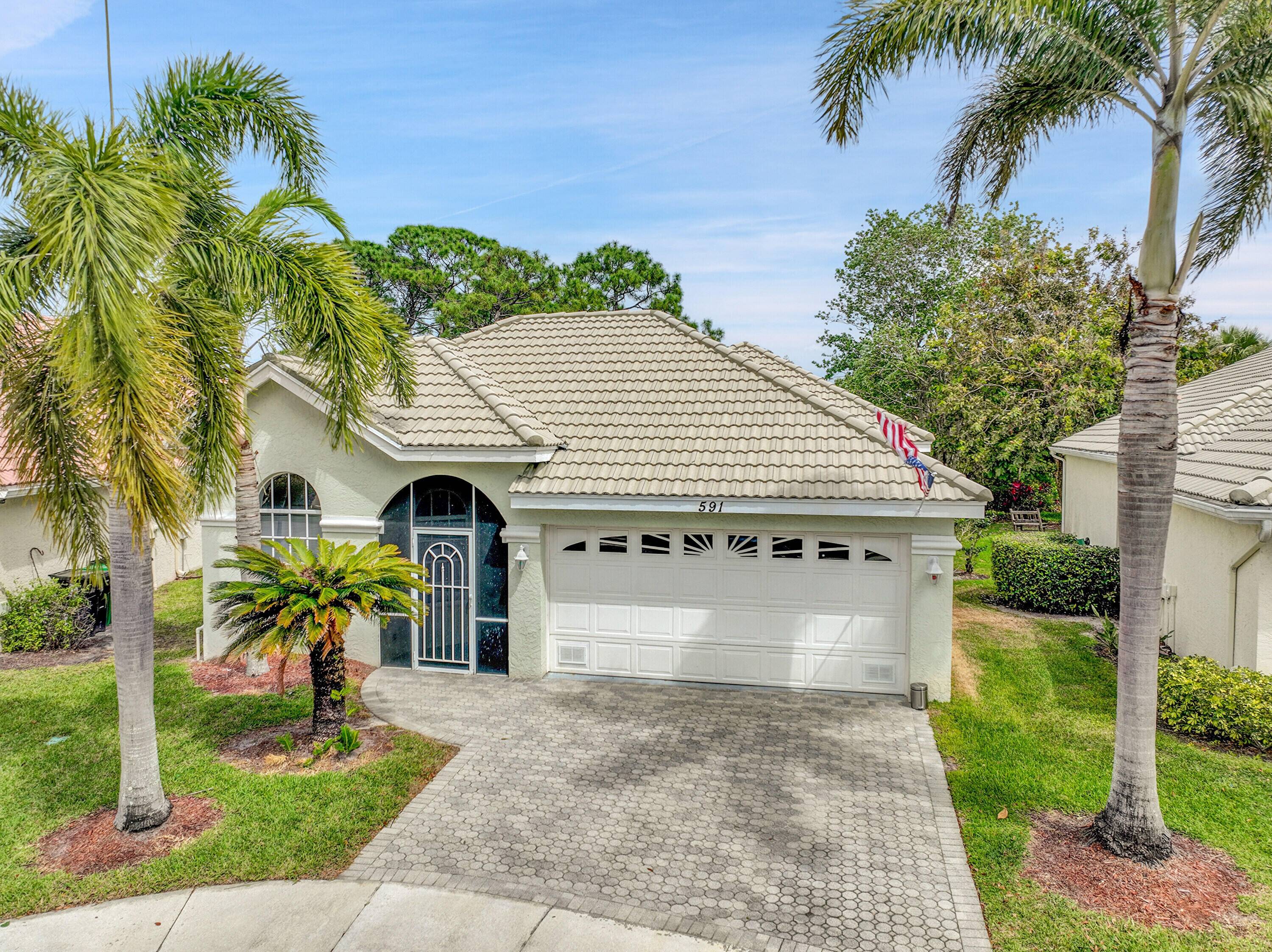 Price Improvement ! Nestled in on very a quite cul de sac, this 4bedroom, 3bath courtyard home puts the fun in functionality.