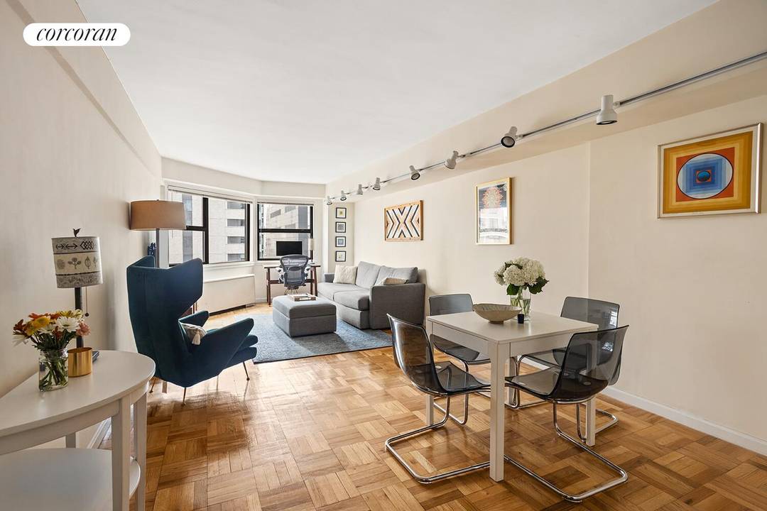 Welcome to Apartment 16E at 345 East 69th Street, a stunning high floor, spacious and renovated one bedroom in a full service co op building with incredible North and East ...