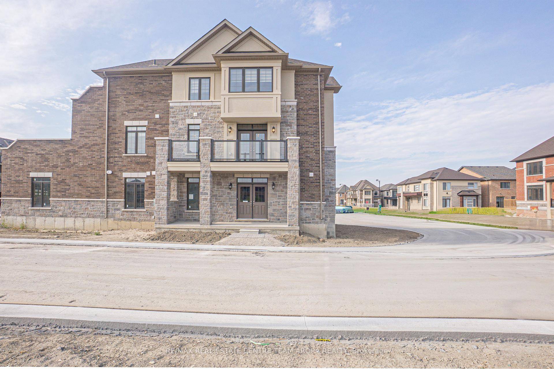 Welcome to this stunning brand new, never lived in corner unit 3 storey freehold townhouse located in the highly sought after Sandringham Wellington community of Brampton.