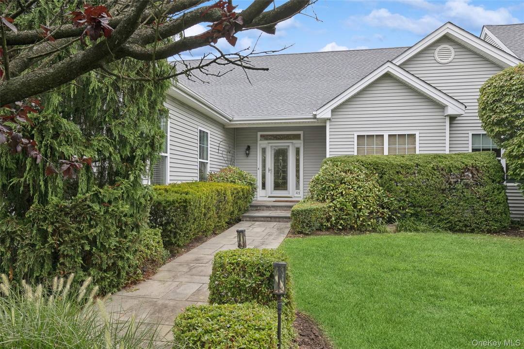 This immaculate 3 bedroom and 2.