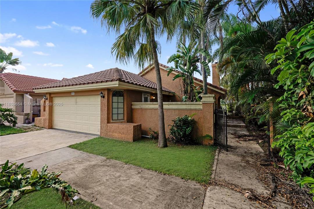 The Villages of Hillsboro Single Family Home Spacious 3 bedroom, 2 bath home with 1, 604 sq.