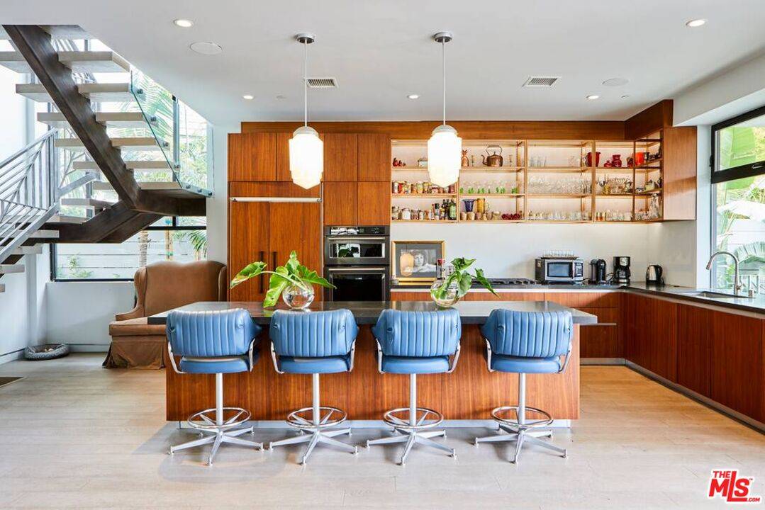 1724 N SIERRA BONITA AVE 5BR Hollywood Hills East La