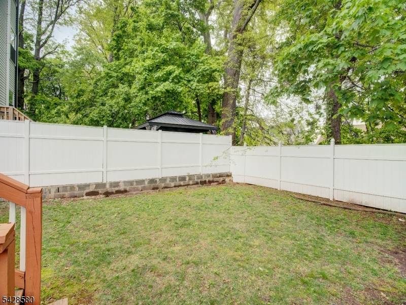 Welcome to 564 Sanford Ave Newark NJ a well maintained two family property offering strong income potential and flexible living arrangements.