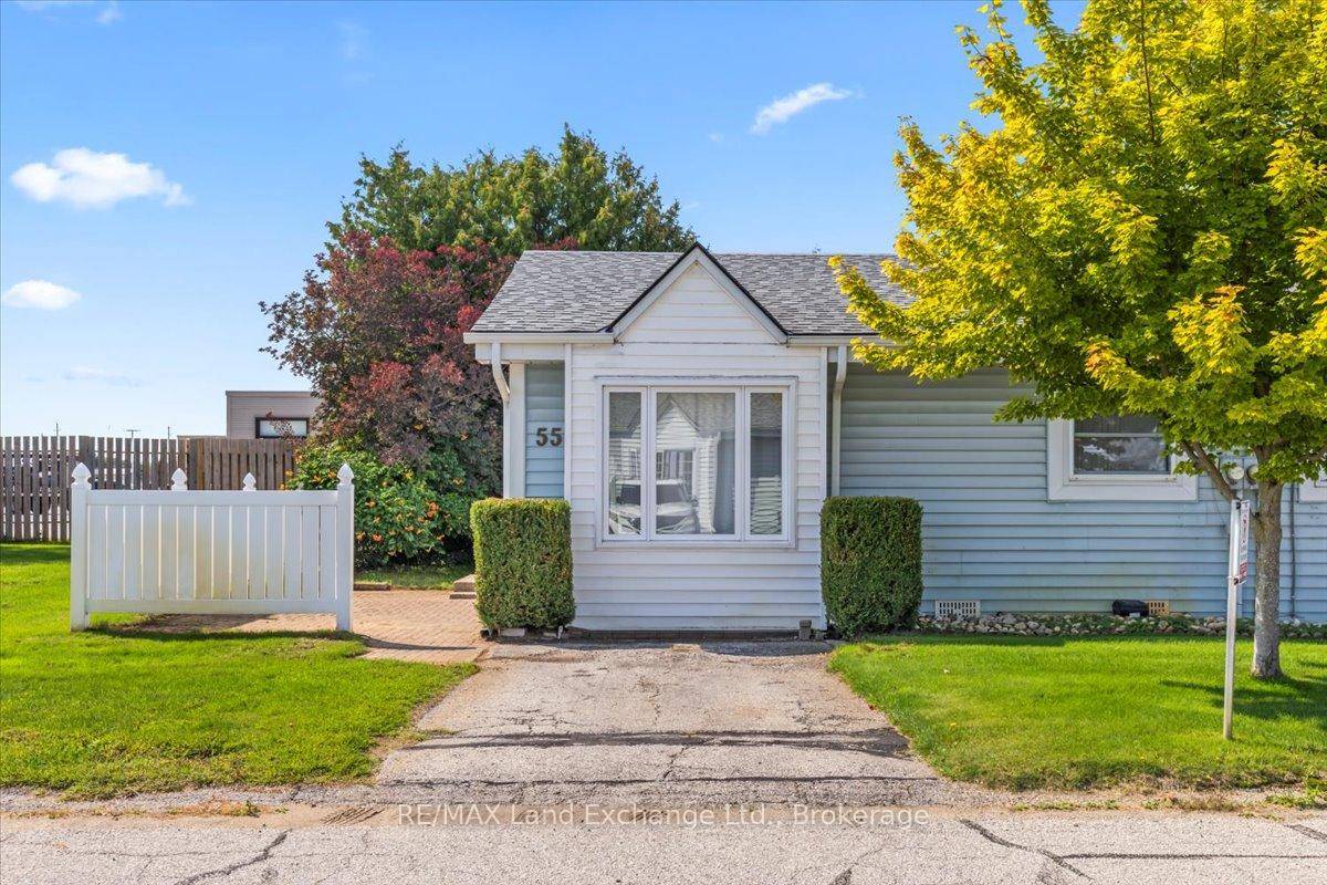 Easy, Low Maintenance Living !