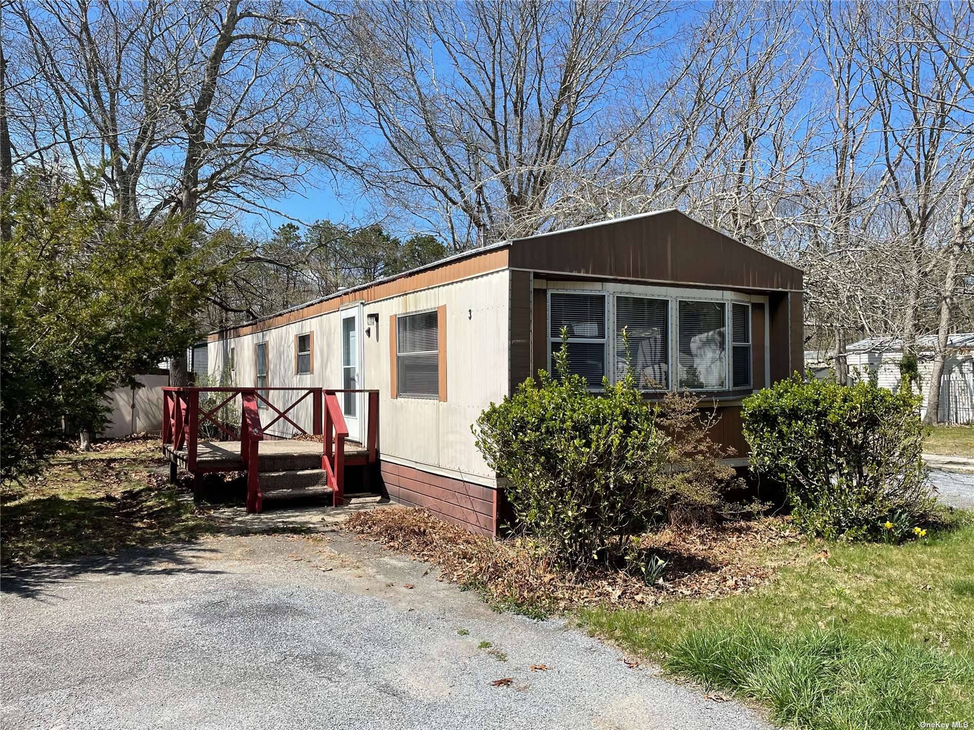 Double Wide 2 Bedroom 1 Bath Unit Monthly maintenance is 575 per month.