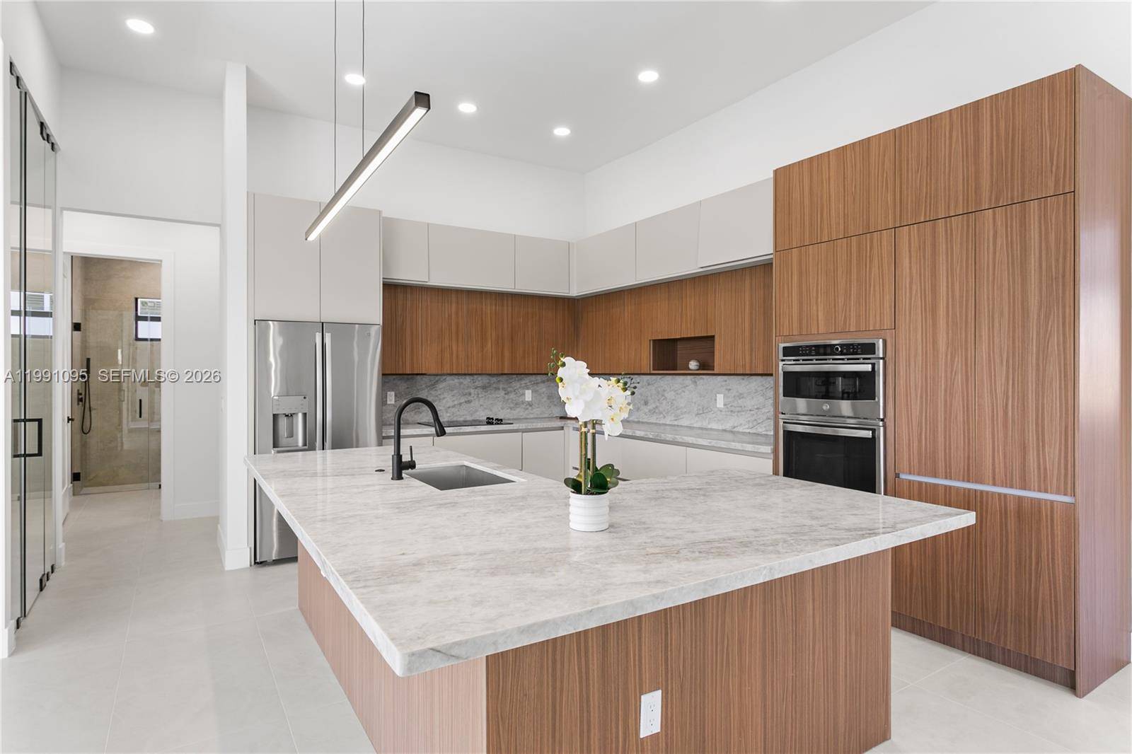 Oversized corner lot contemporary new construction on 0.