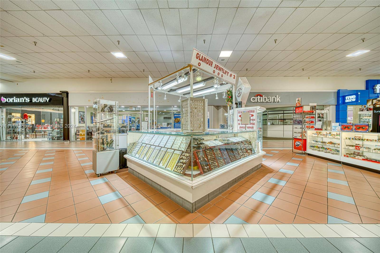 Turn Key Jewelry Store Kiosk FOR SALE !