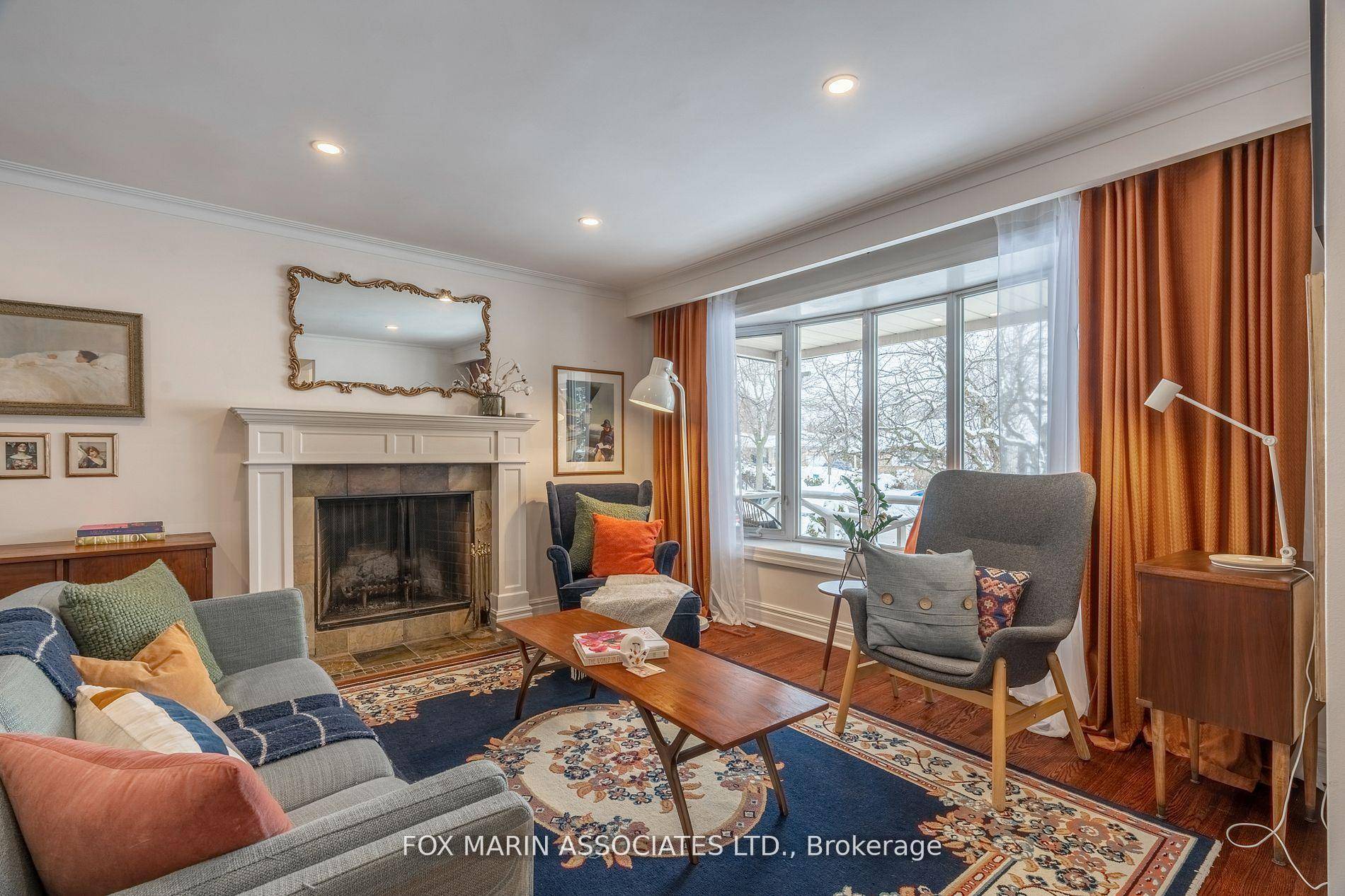 Family Friendly Home Sitting On A Private Lot Greets You With An Inviting, Harmonious Open Concept Living amp ; Dining.