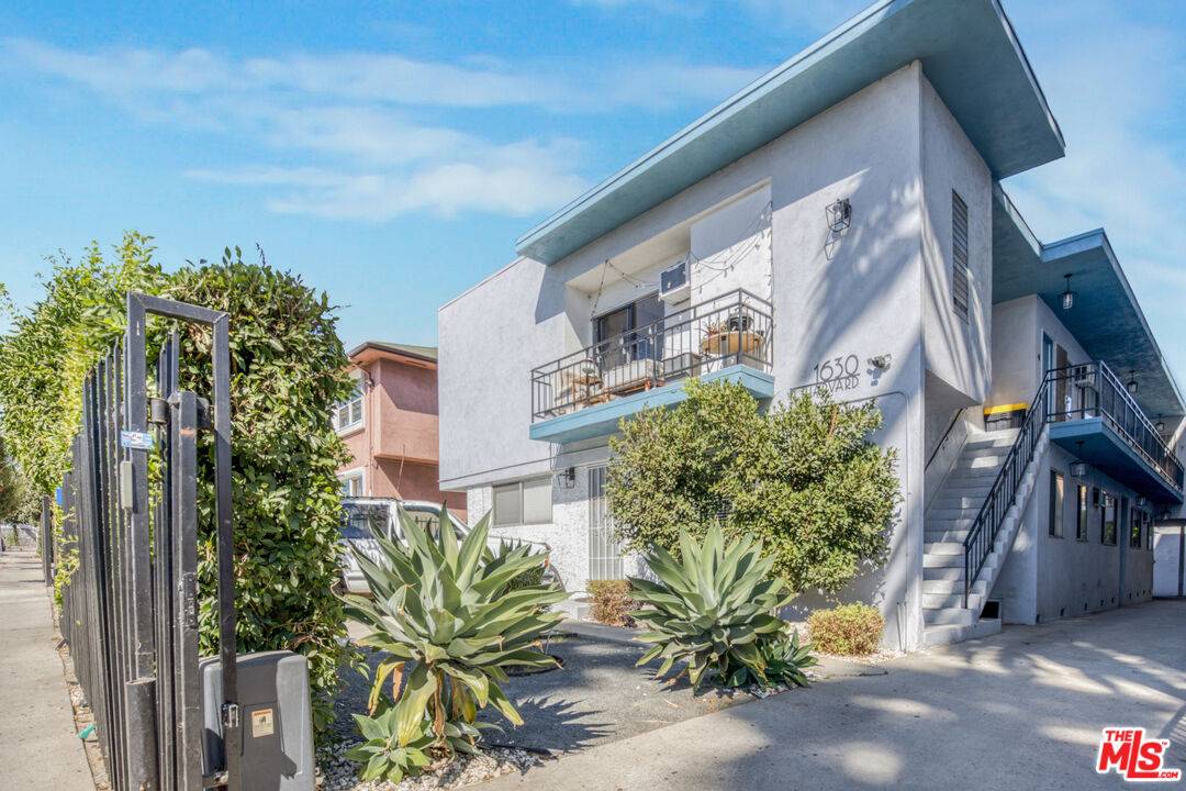 1630  N Harvard Blvd 10BR Hollywood Hills East La