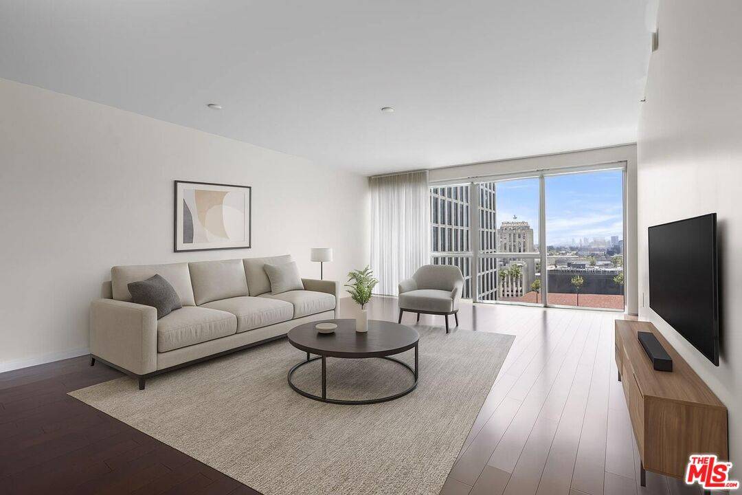 3785   Wilshire Blvd 2BR La