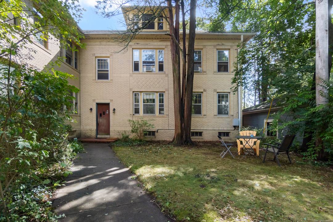 This unique piece of New Haven History is back on market because of financing issues.
