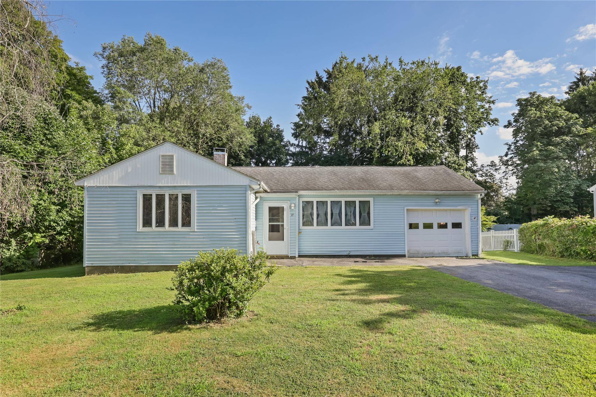 Charming Three Bedroom Ranch with Spacious Fenced Yard amp ; Endless Potential.