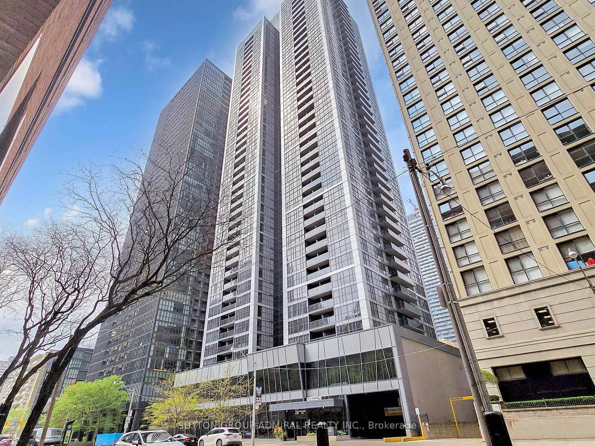 Experience luxury living in this stylish 2 bedroom suite at Couture Condos by Monarch !