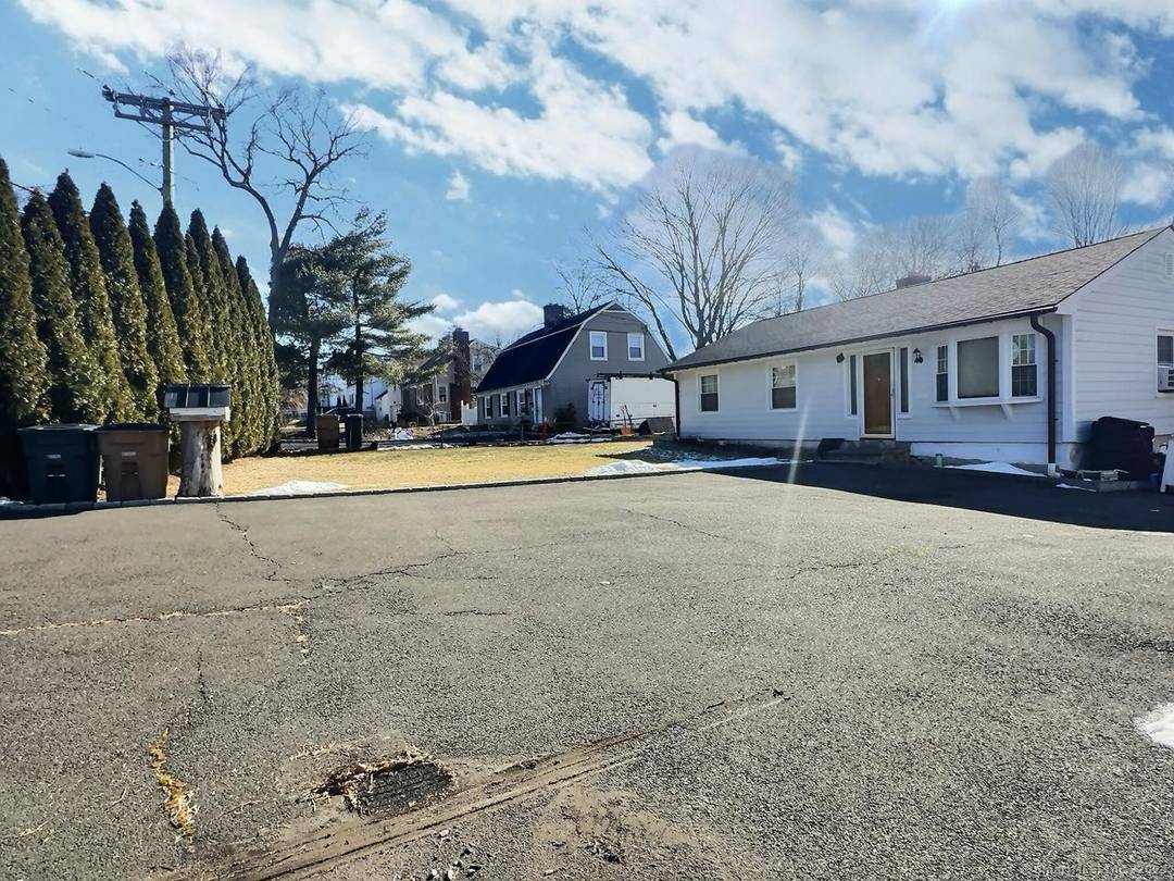 Attention Visionaries ! !