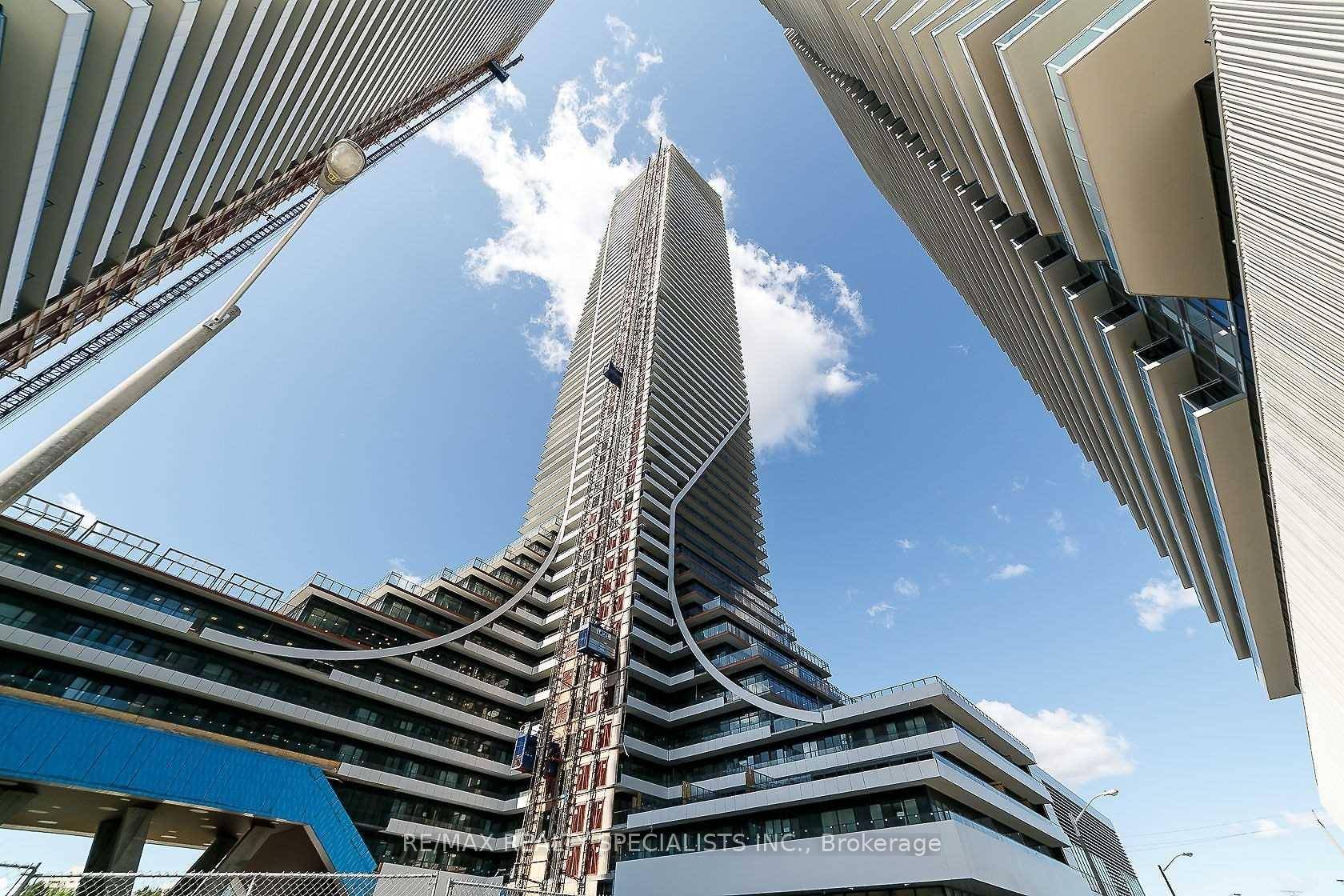 Welcome to Iconic Eau Du Soleil at Humber Bay Shores !
