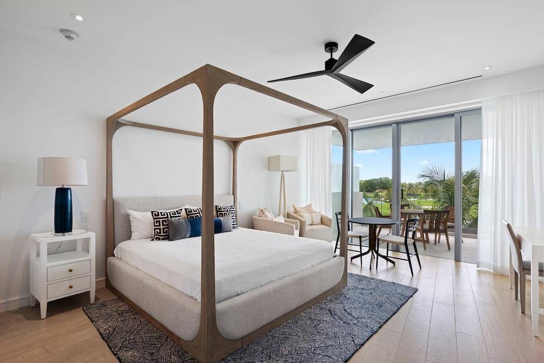 GOLDWYNN Condo New-Providence