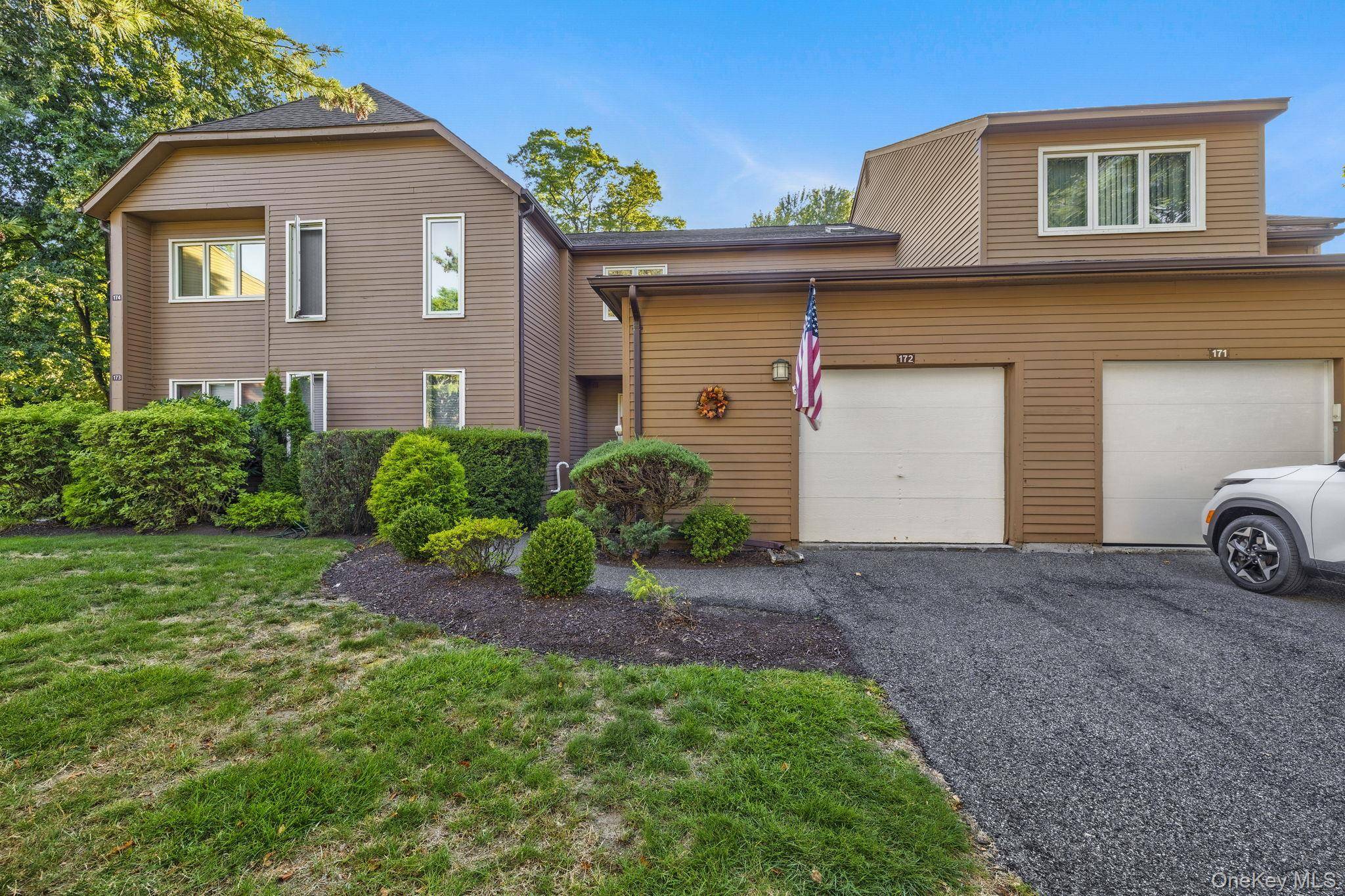 This beautifully maintained 3 level, 2 bedroom, 2 and a half bathroom townhouse Hunertbrook Development.