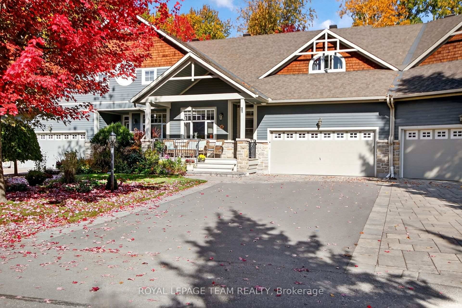 Stunning bungalow with loft, in the Marshes Village in Kanata North, was designed by Barry Hobin amp ; features a distinctive craftsman exterior amp ; unique interior design.