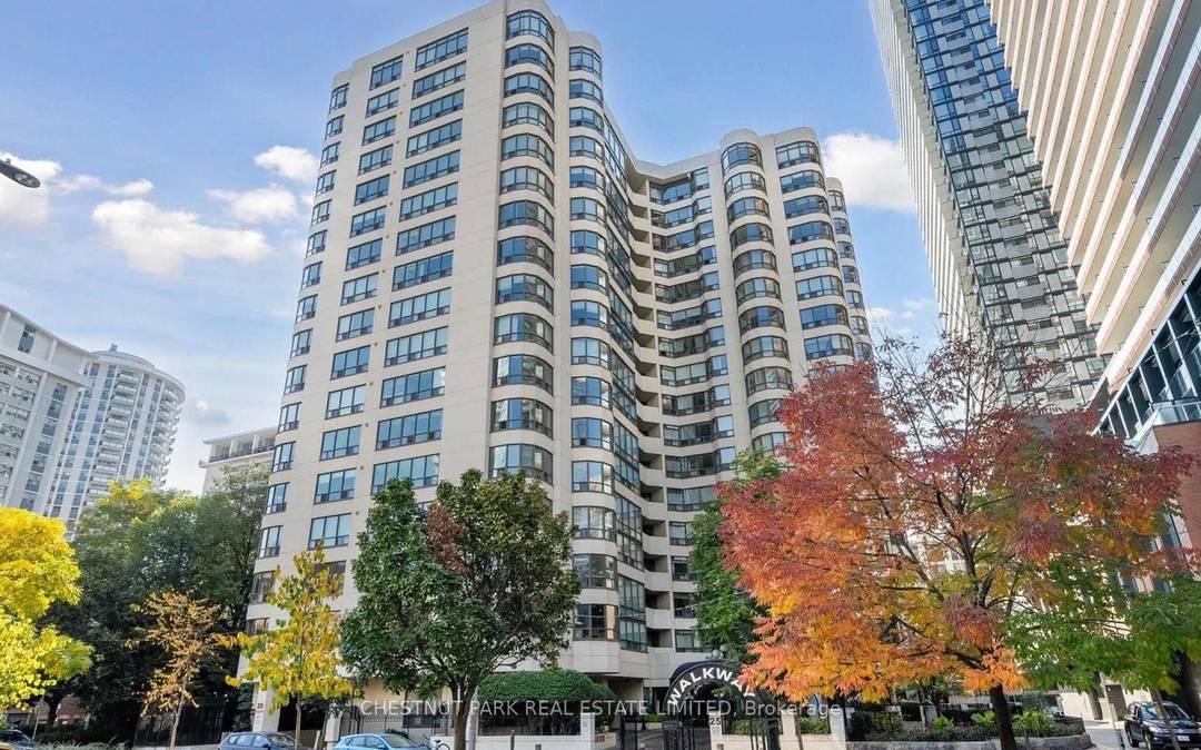 Experience urban living in the heart of downtown Toronto in this tastefully furnished 1 bedroom condo at 25 Maitland Street, nestled in the vibrant Church Yonge Corridor.