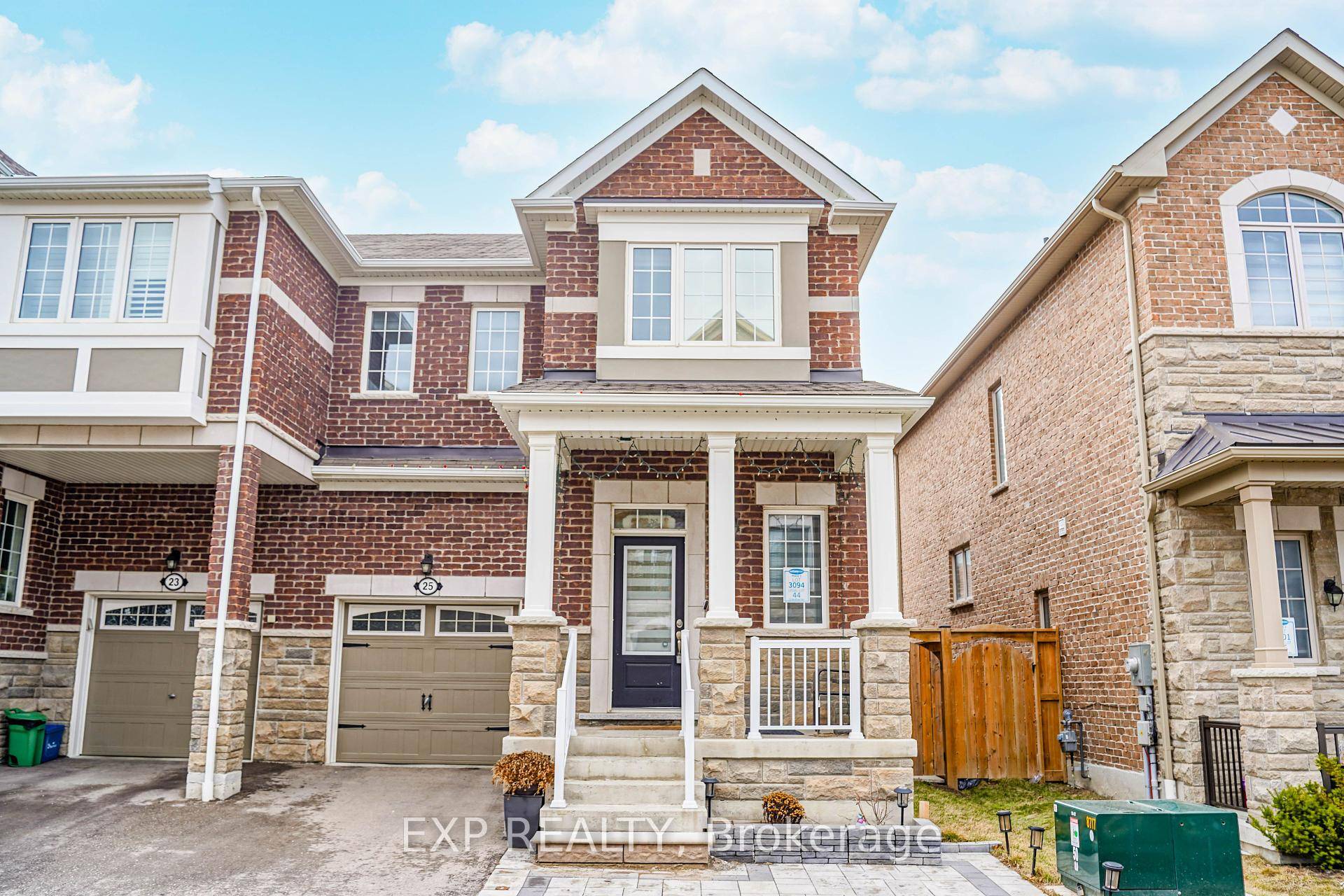 Meticulously maintained townhouse and never been rented out.