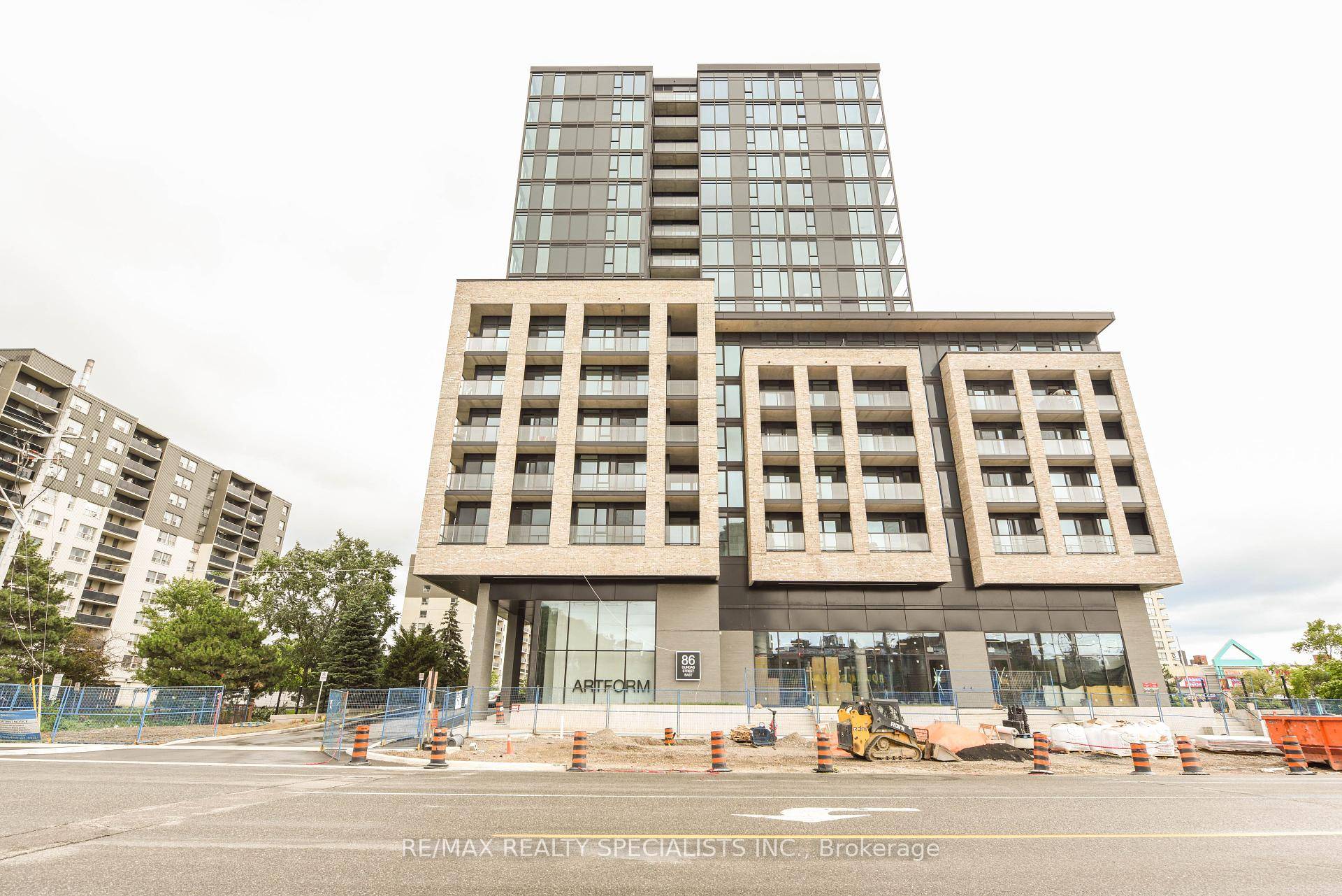 Introducing Artform High Rise Condos by Emblem Developments in Cooksville.