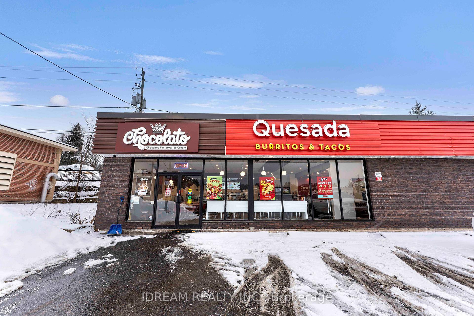 Welcome to an extraordinary opportunity, Prime Location !