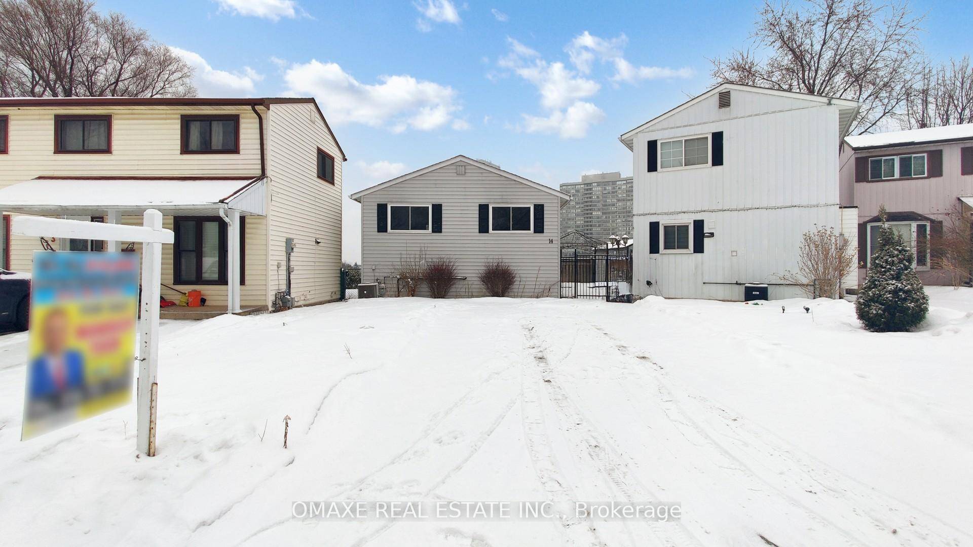 Beautifully maintained 3 level detached sidesplit home, freshly painted, with pot lights throughout, and backing onto a serene schoolyard park area.