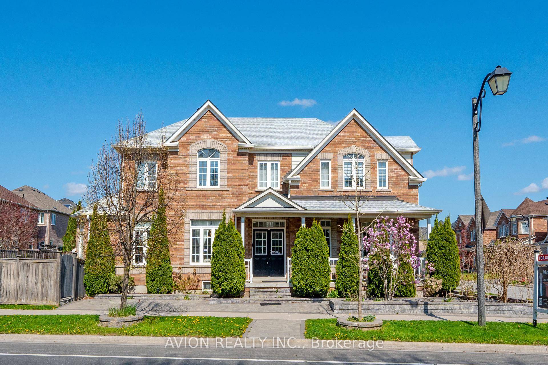 Rarely Offered In Sought After Greensborough !
