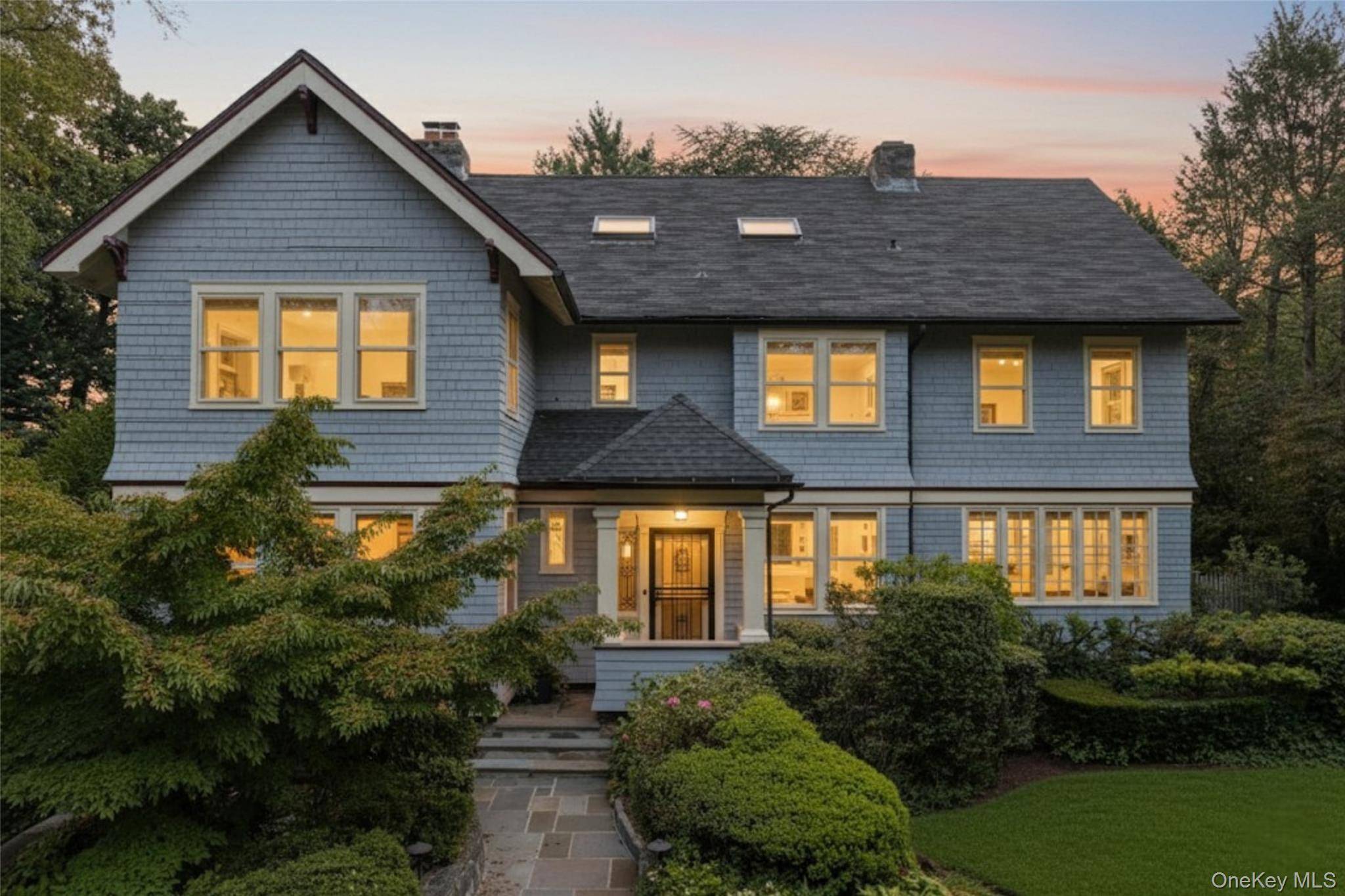 Discover a rare blend of city convenience and suburban serenity at 120 Cliff Avenue, where timeless Colonial architecture meets modern luxury in the heart of Pelham Heights just 30 minutes ...