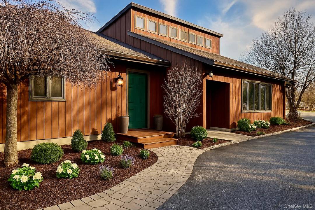 Custom built contemporary ranch, approximately 4, 000 sq.