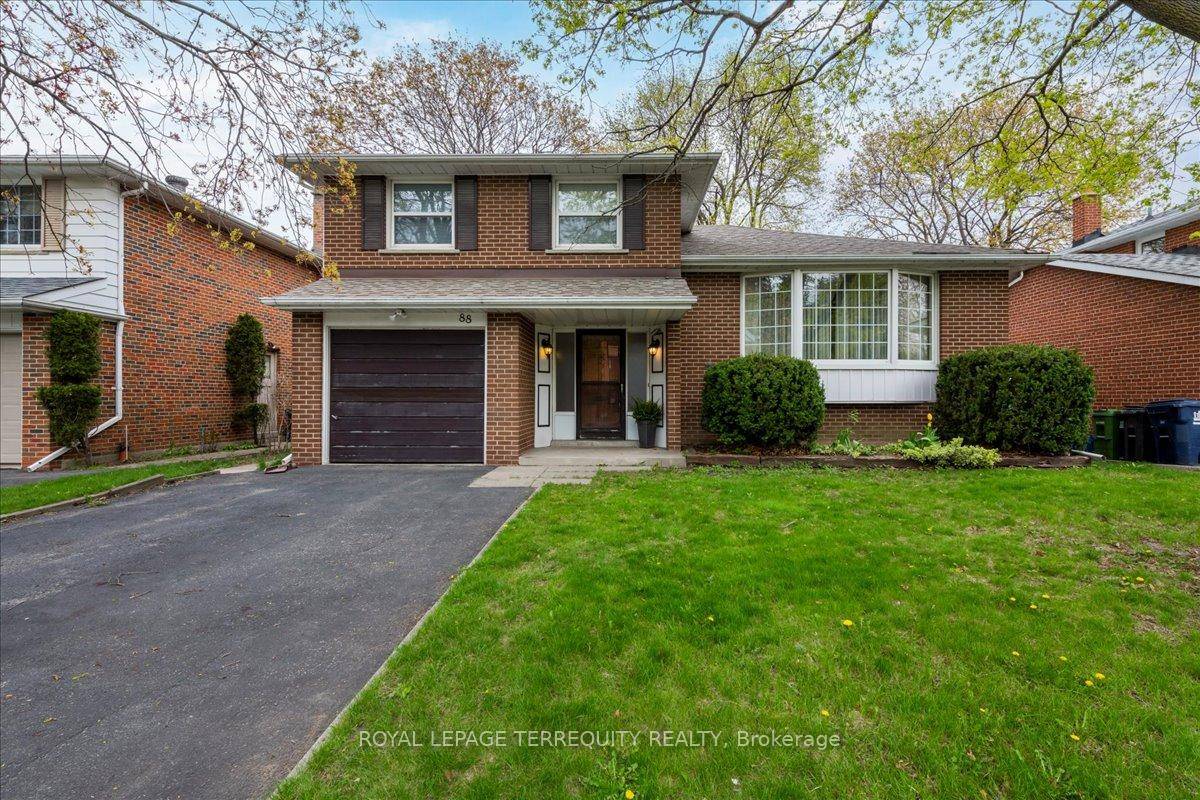 Welcome to 88 Old Sheppard Ave !