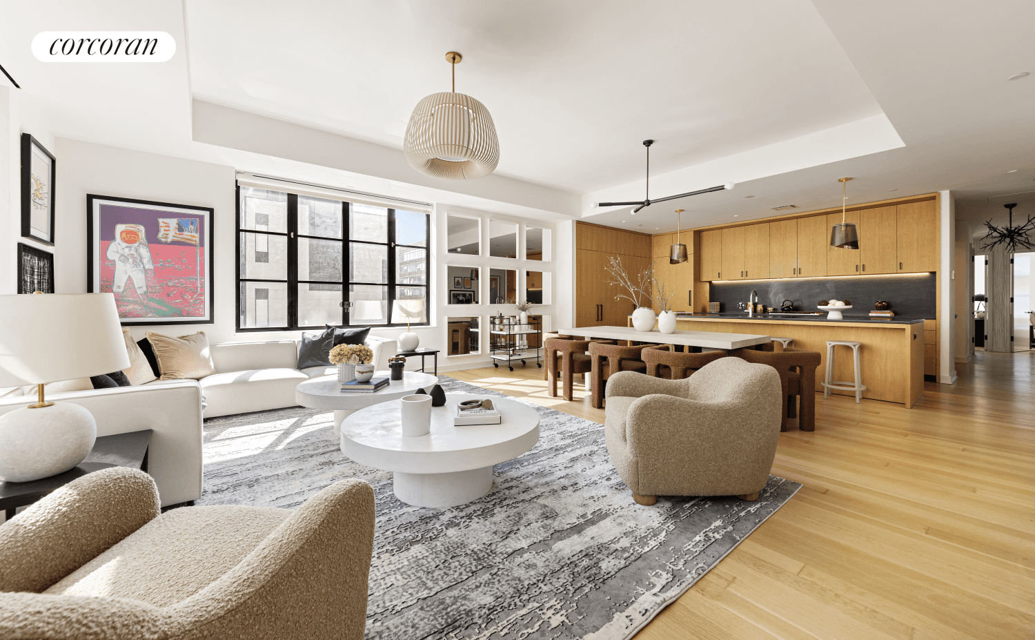Introducing Five Five Zero, a new West Chelsea condominium boasting 19 exceptional 3 and 4 bedroom units of unparalleled craftsmanship.