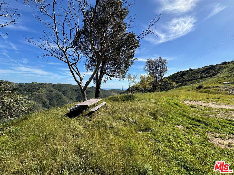 12500 Pacific View Dr Malibu La