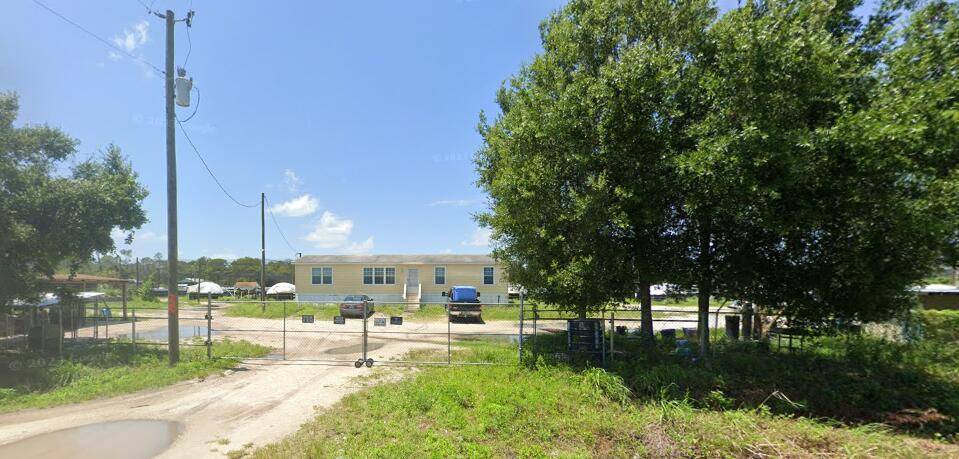 Currently rented at 25k month with a fish farm operating for many years.