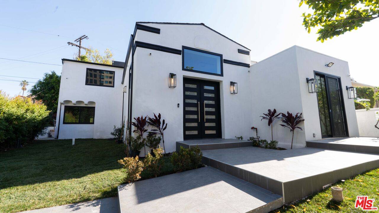 10520   Ashton Ave 4BR Westwood La