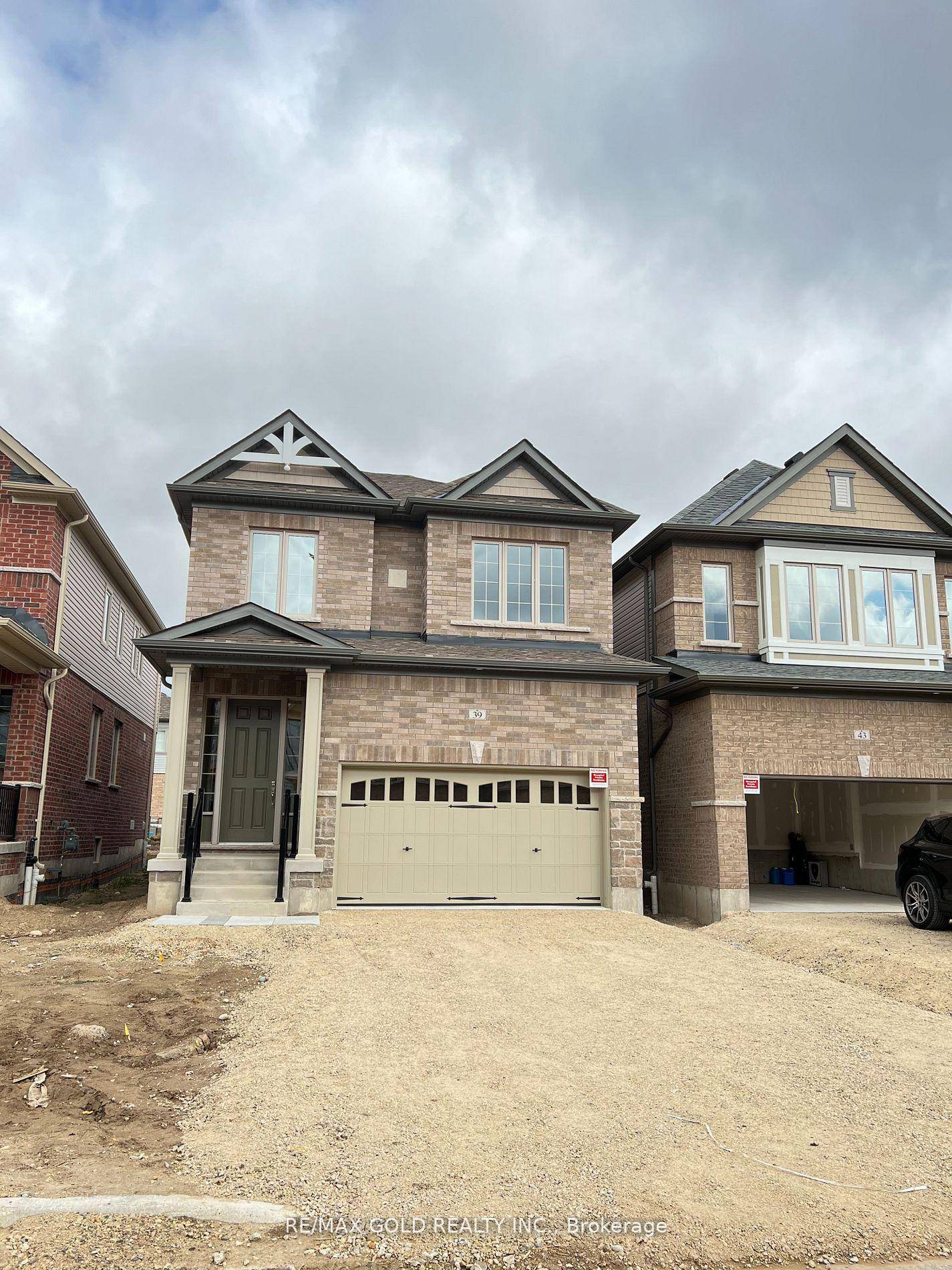 Absolutely Stunning Brand New Detached House with 4 Bed, 3 Washrooms and a double car garage Located On A Family Friendly Street.