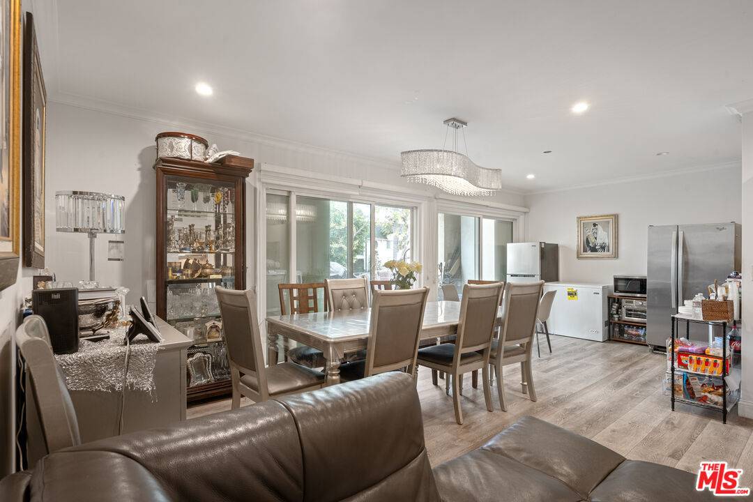 423  S Rexford Dr 3.0 Beverlywood LA
