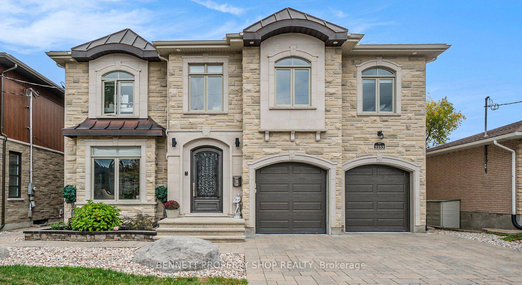 Nestled on one of Alta Vista's most prestigious streets, this custom built 5 bed, 5 bath luxury home including 2 ensuites offers refined elegance and thoughtful functionality for the most ...