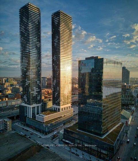 Welcome to your new home in the heart of Torontos vibrant waterfront community !