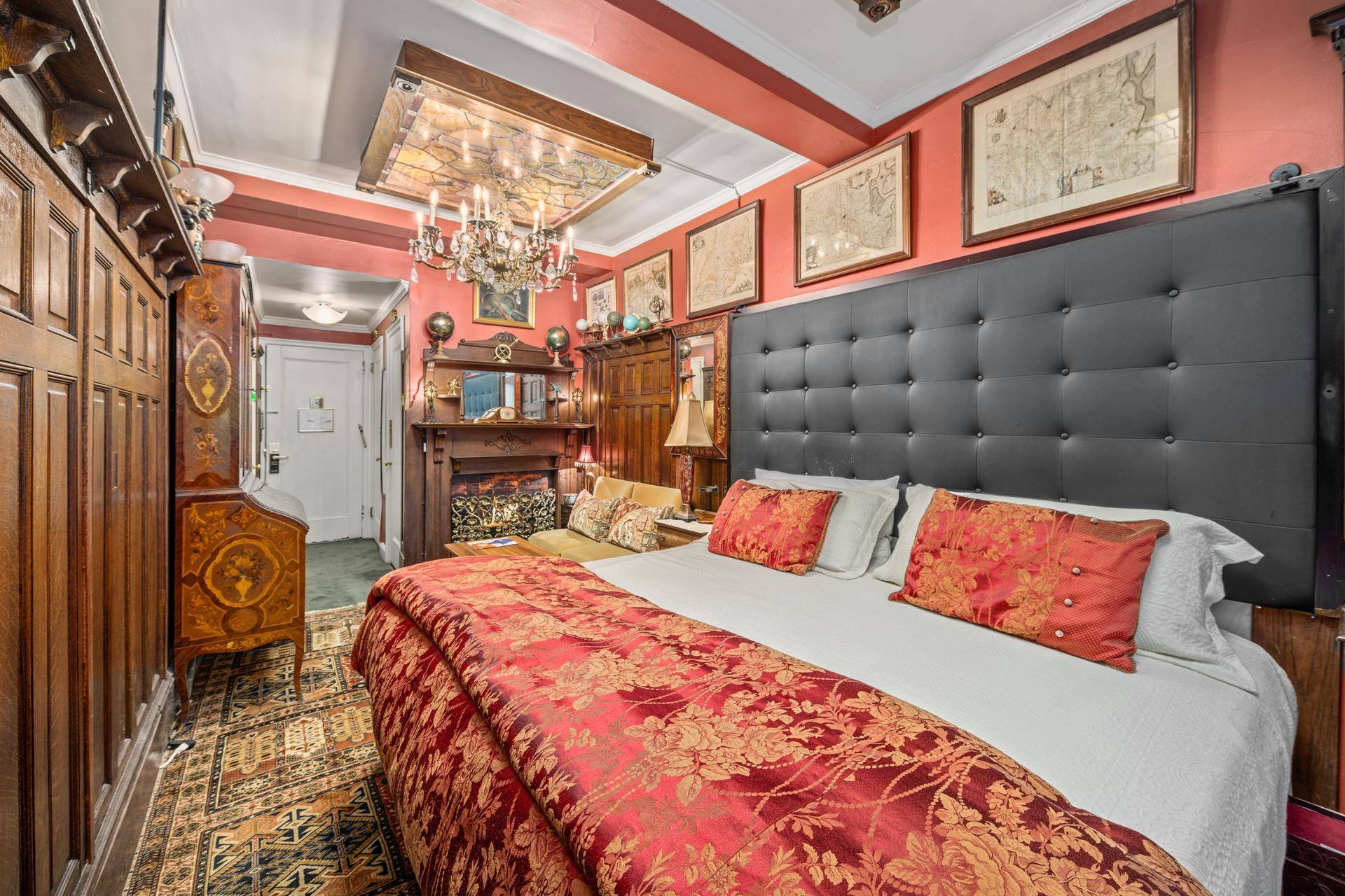 Now offering furnished short term please inquire about availability dates perfect landing pad off of Park AvenueOne of a kind Luxury furnished studio with king bed in the Lombardy Hotel ...