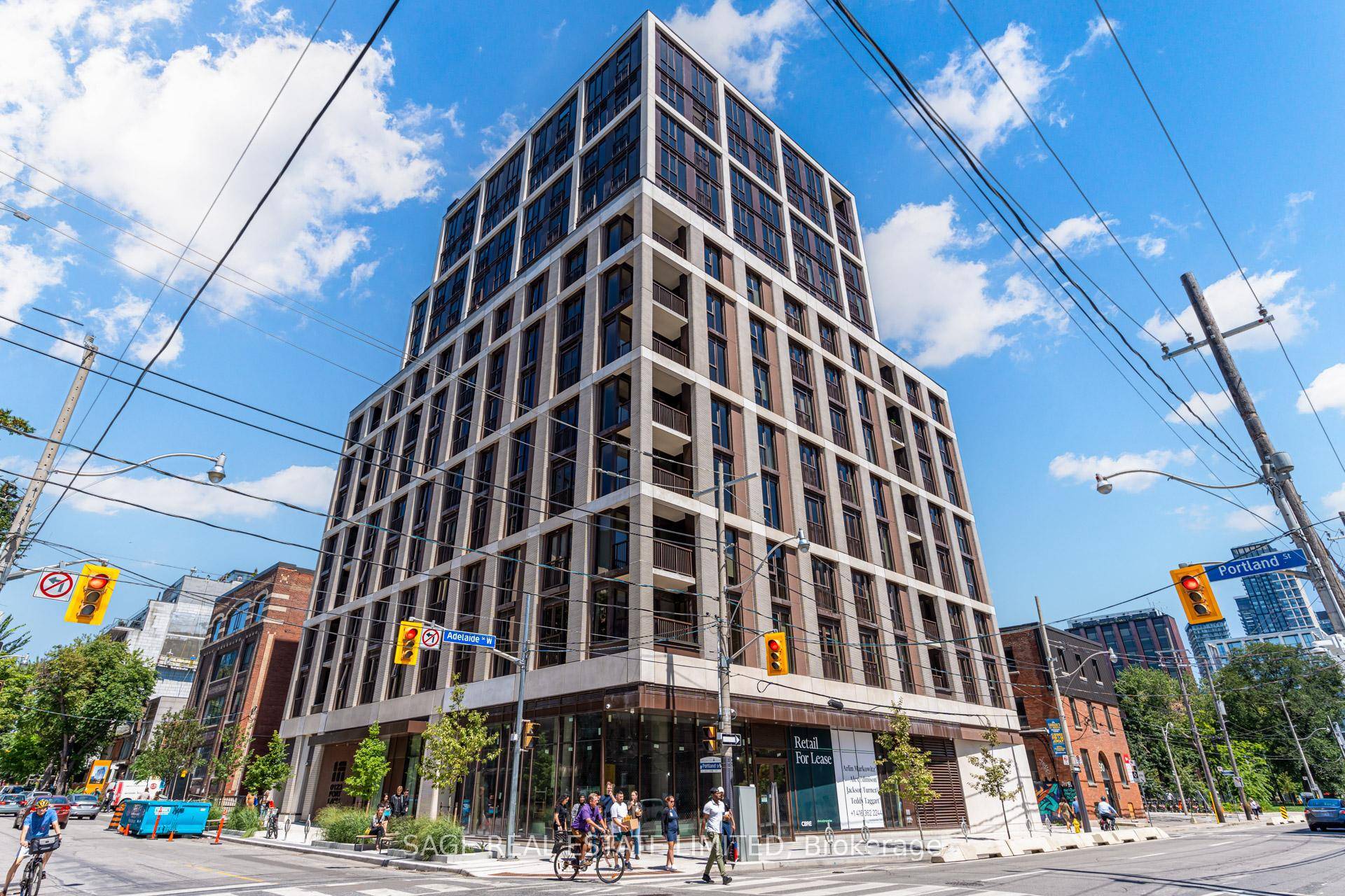 Experience luxury living at it's finest in this stunning 3 bedroom, 3.