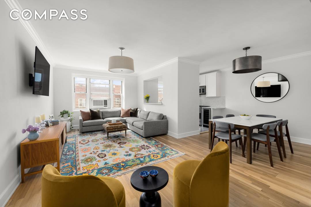 Fully renovated TOP FLOOR TRUE 3 BEDROOM, 2 BATH home complete with a dining alcove, a very spacious living room and a Private Terrace at the Greenbriar, in Forest Hills ...