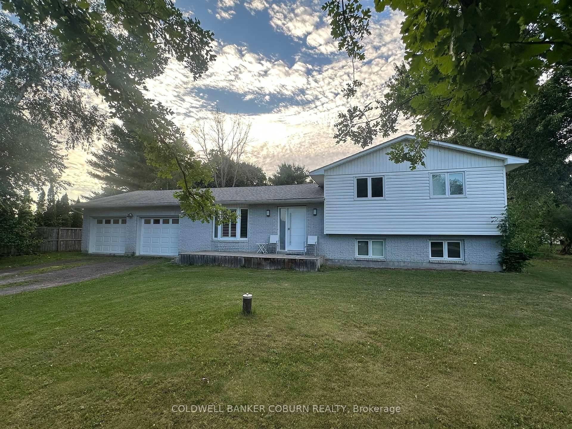 Welcome to 710 Hyndman Road a 3 1 bedroom with 2 1 2 baths.