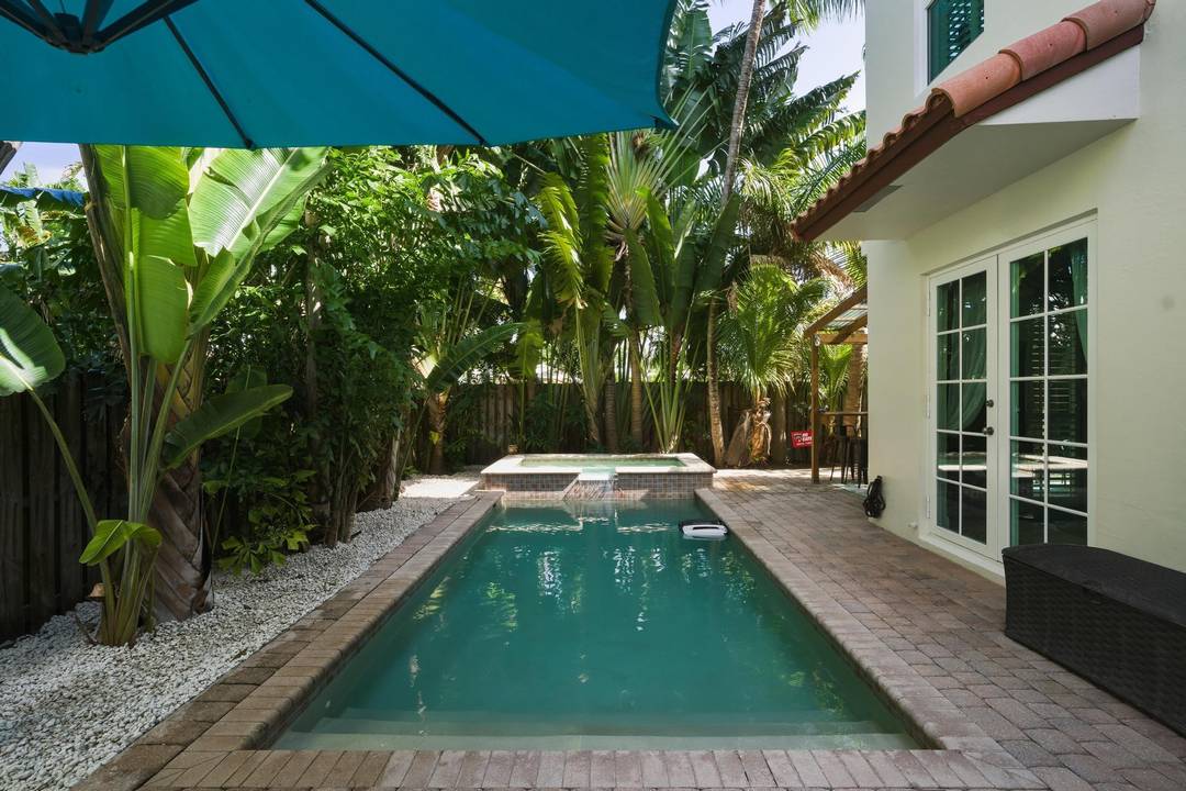 Welcome to the perfect home to live amp ; entertain !