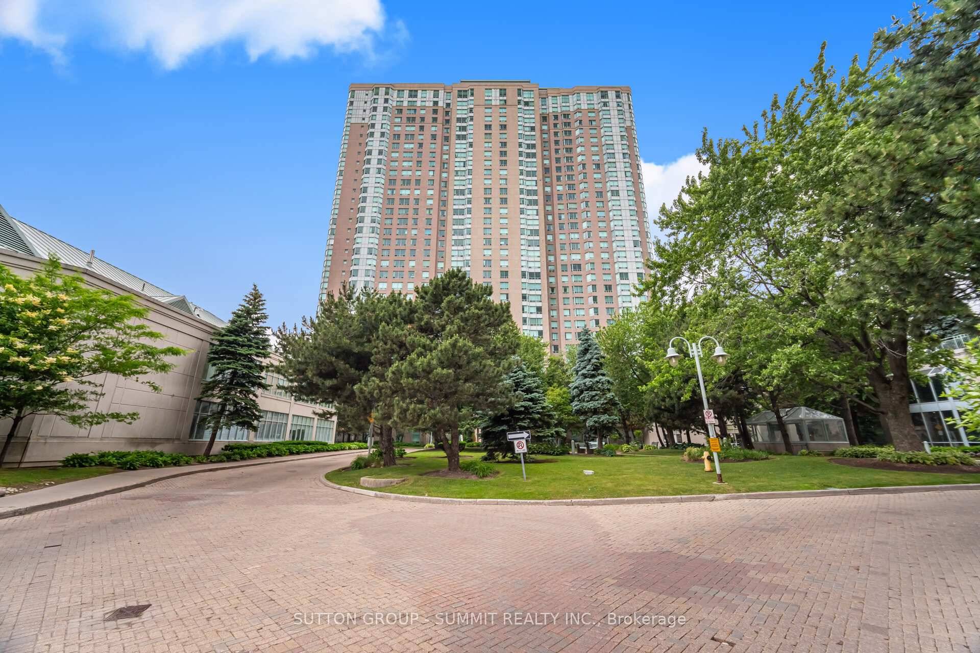 68 Corporate Drive is a Luxurious Tridel Building With 24 7 Security.