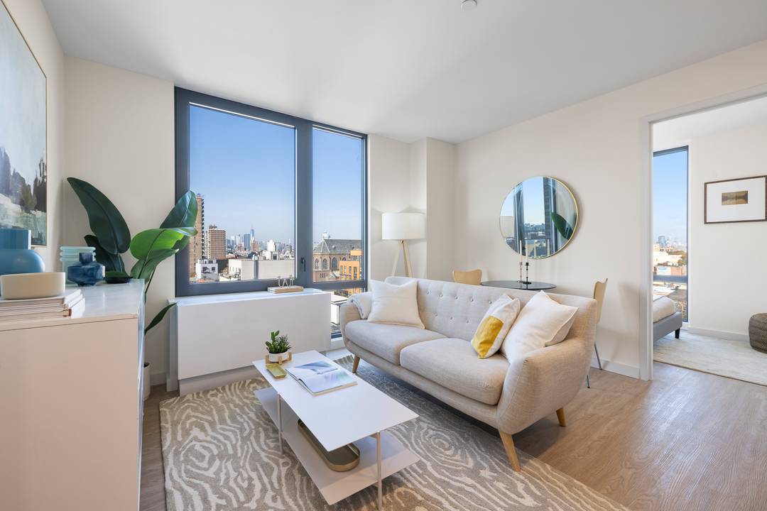 Welcome to The Welz, a brand new 19 story luxury tower in the heart of East Williamsburg.