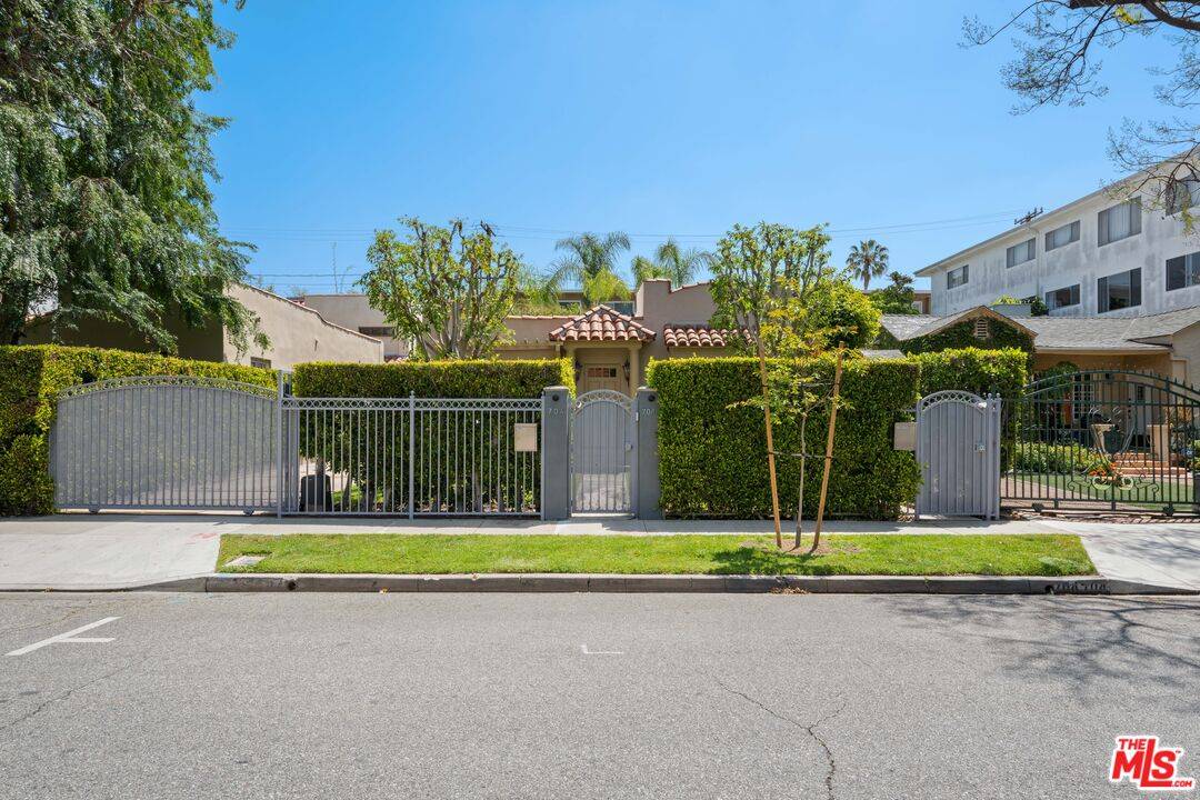 704   Westbourne Dr 2BR Sunset Strip La