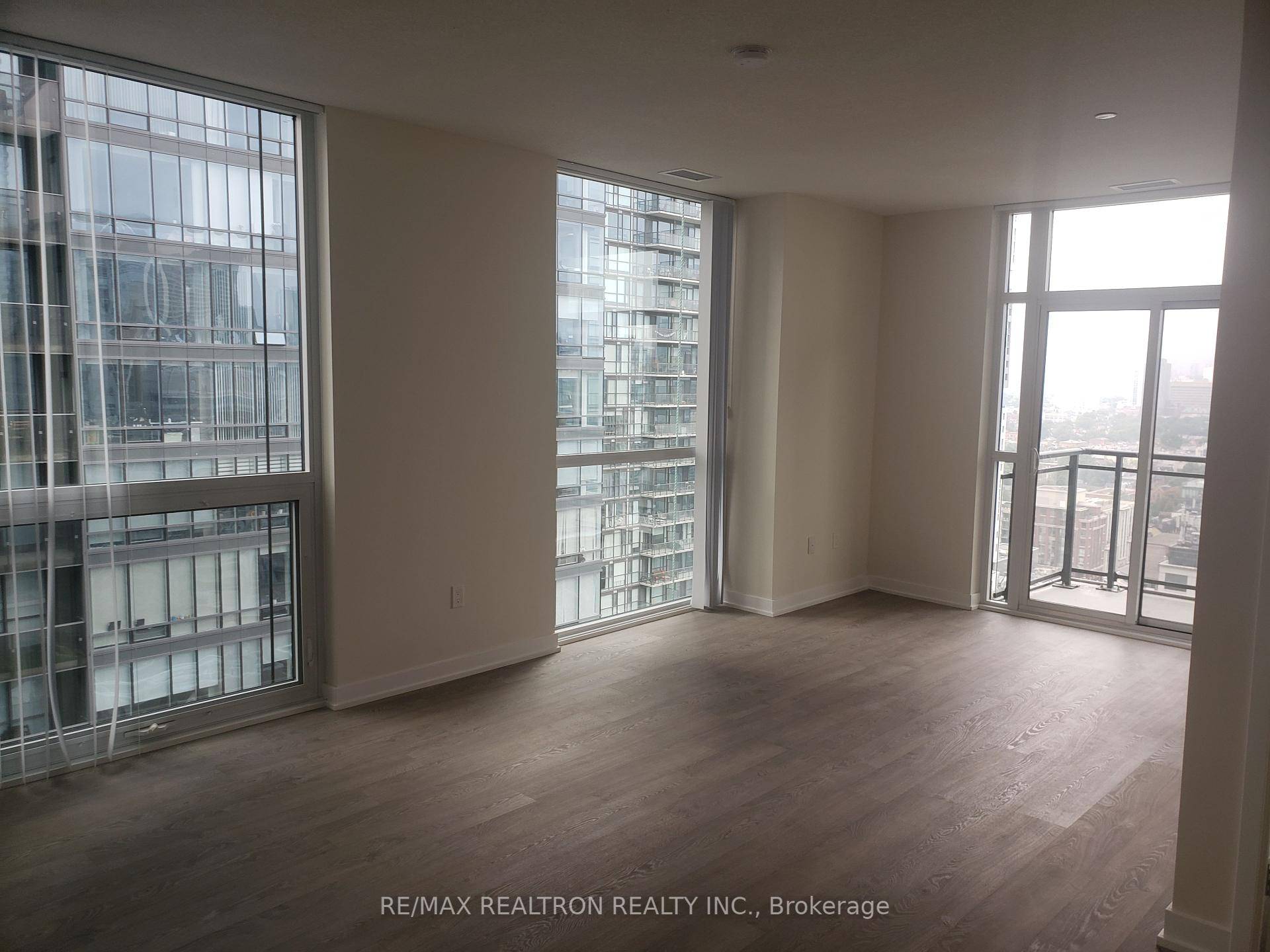 Available August 1st. Beautiful split plan 2 bed, 2 bath unit in the heart of the entertainment district.