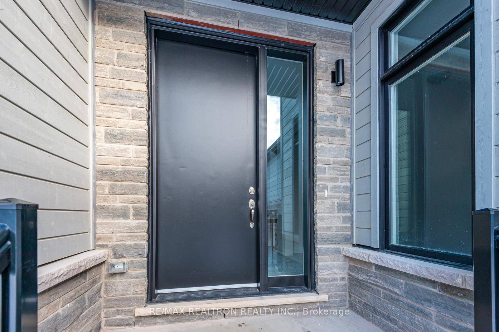 Brand New Largest Jasper Model Home 2630 sqft Per Builder In The Upscale Bayside Community.