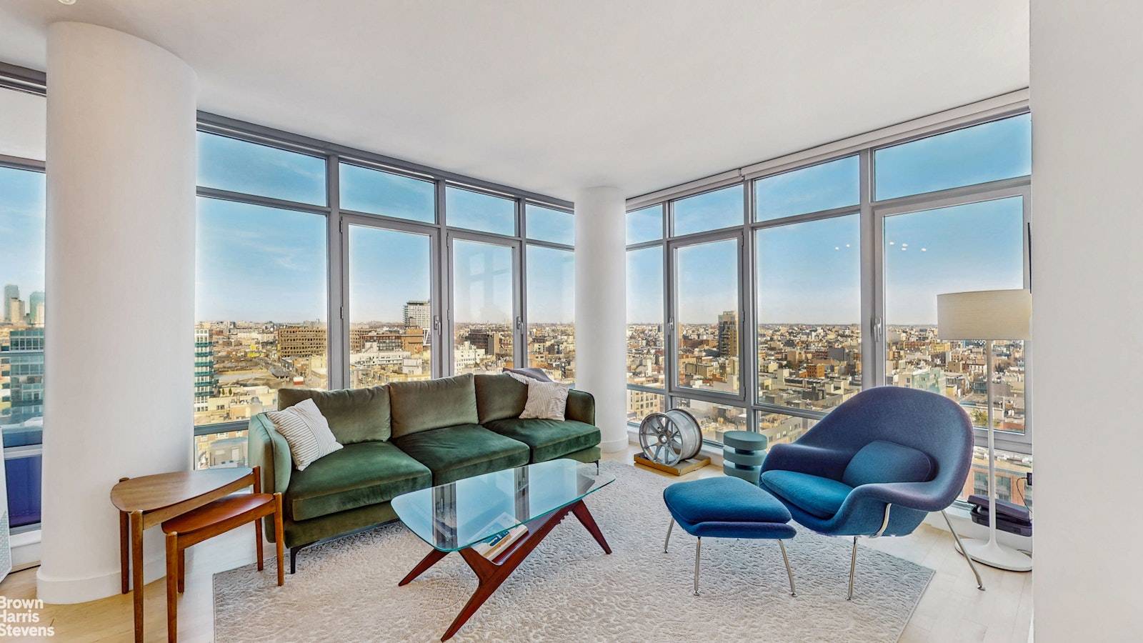 Luxury Building 2 Bedroom 2 Bath Apartment for Rent in Williamsburg with Breathtaking Views If you're searching for the perfect blend of luxury, comfort, and location in Williamsburg, this 2 ...